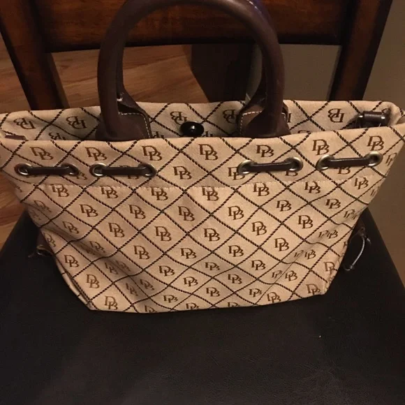 Dooney and Burke Tassel tote. - Picture 2 of 6